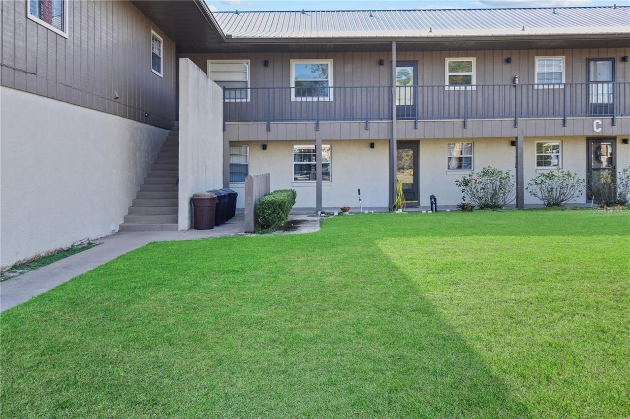 1640 Juno Trail, Unit 204C, Astor, FL 32102 Photo