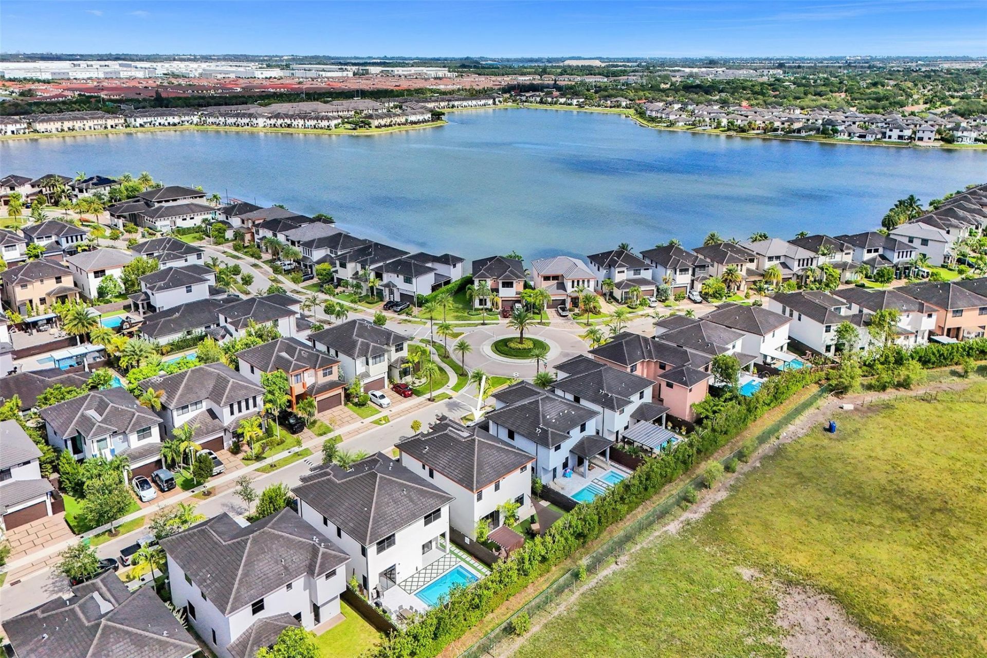 15501 NW 88th Avenue, Unit 15501, Miami Lakes, FL 33018 Photo