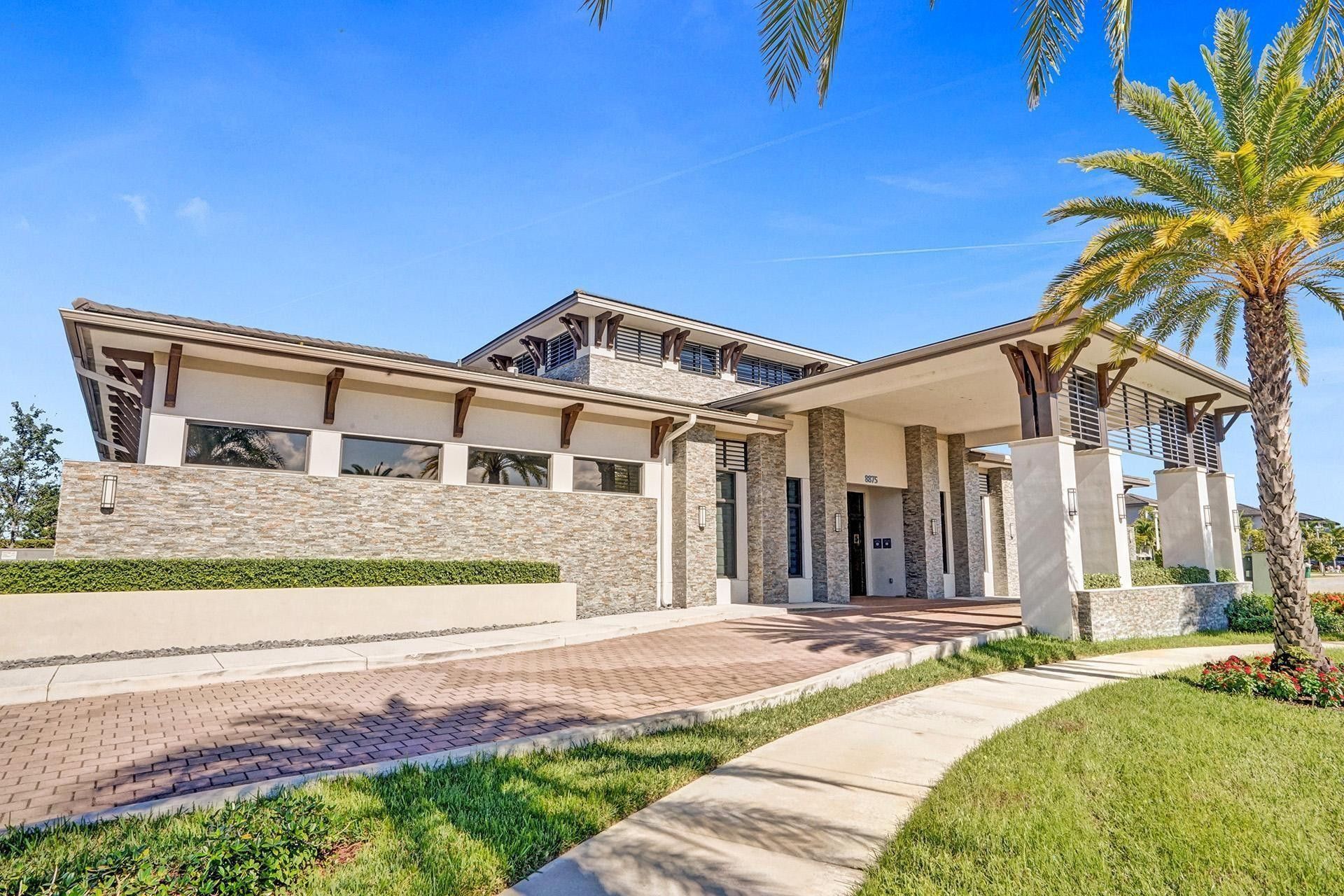 15501 NW 88th Avenue, Unit 15501, Miami Lakes, FL 33018 Photo