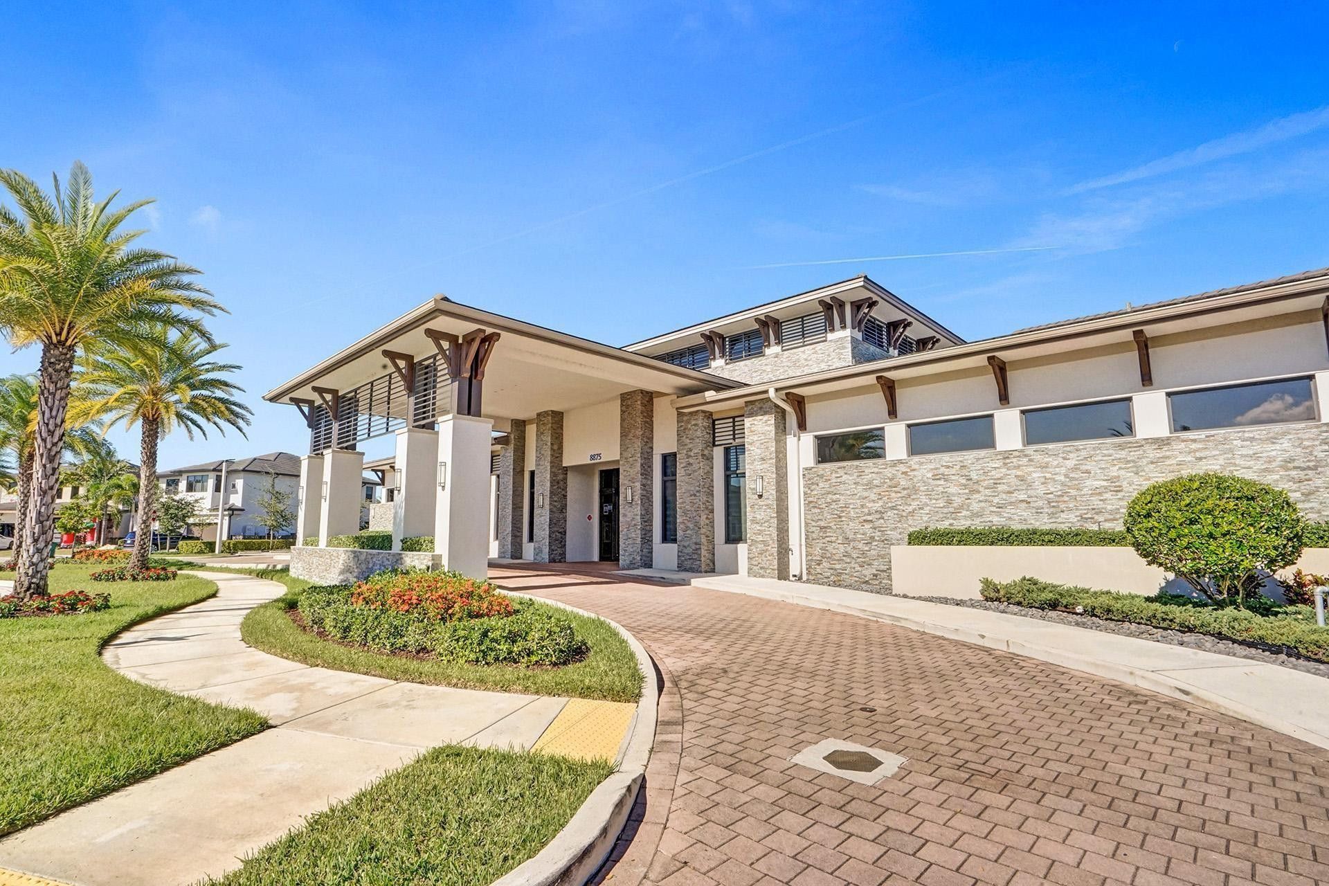 15501 NW 88th Avenue, Unit 15501, Miami Lakes, FL 33018 Photo