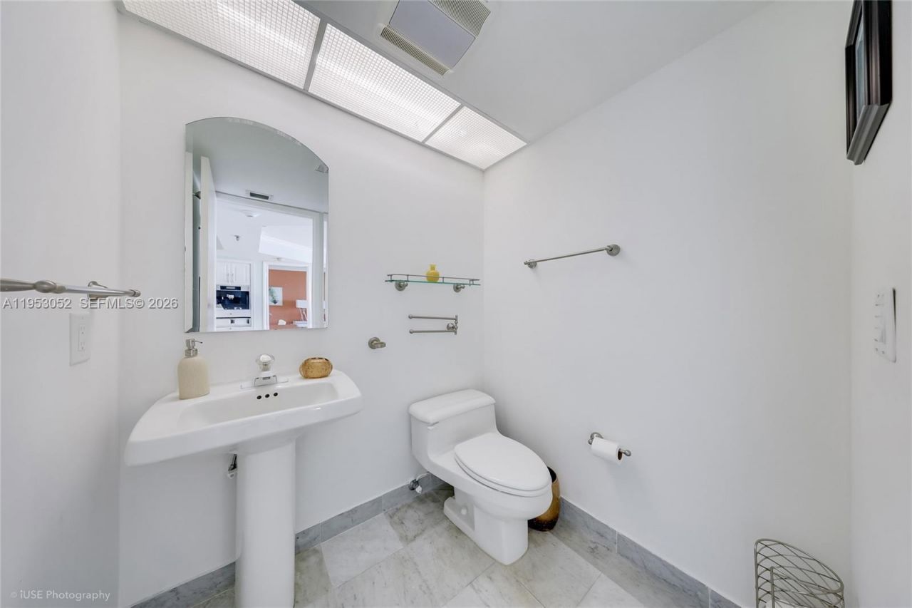 9341 Collins Ave, Unit 503, Surfside, FL 33154 Photo