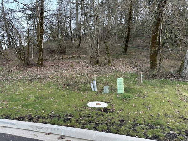 Cascara, Unit 83, Eugene, OR 97403