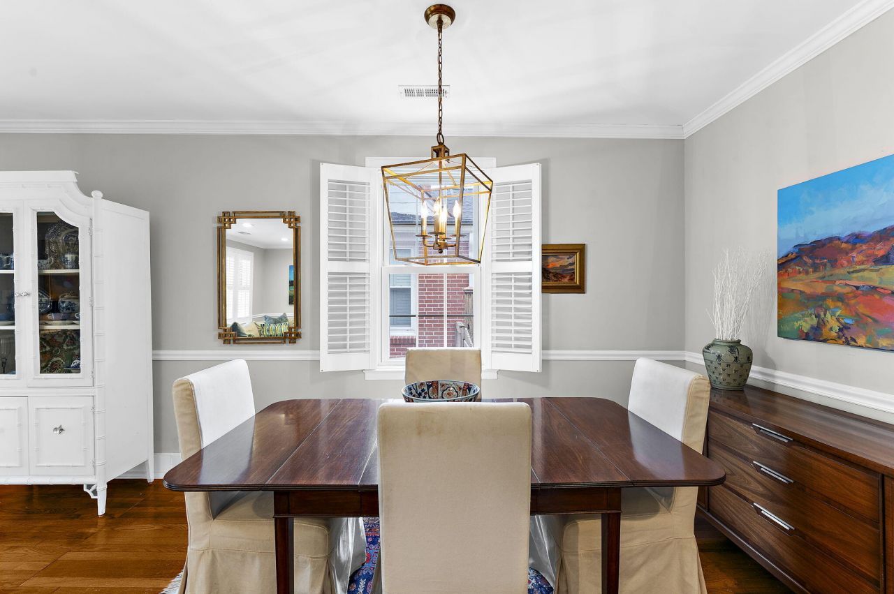 5 Yeadon Avenue Photo 8