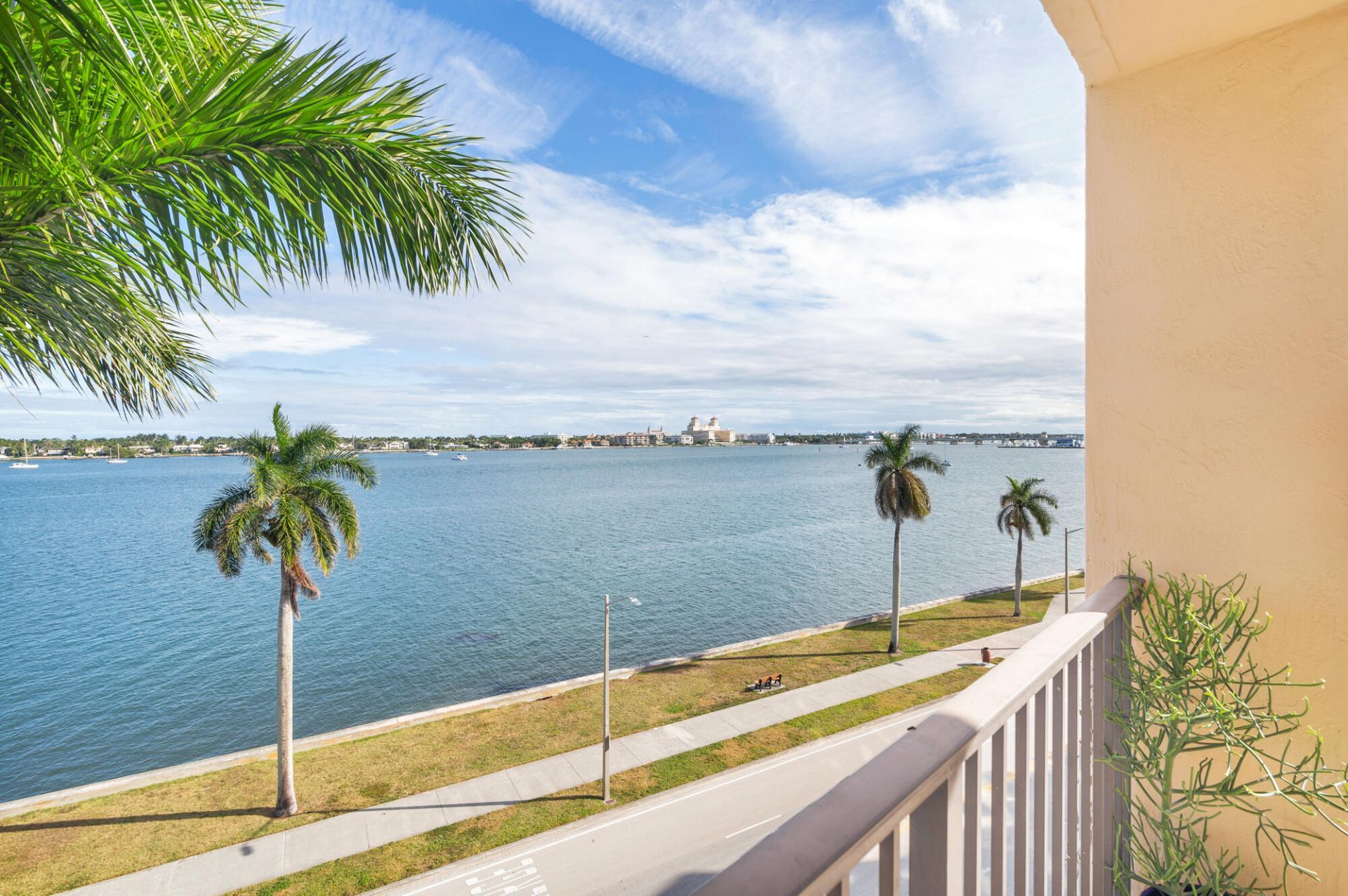 1801 N Flagler Drive, Unit 639, West Palm Beach, FL 33407 Photo