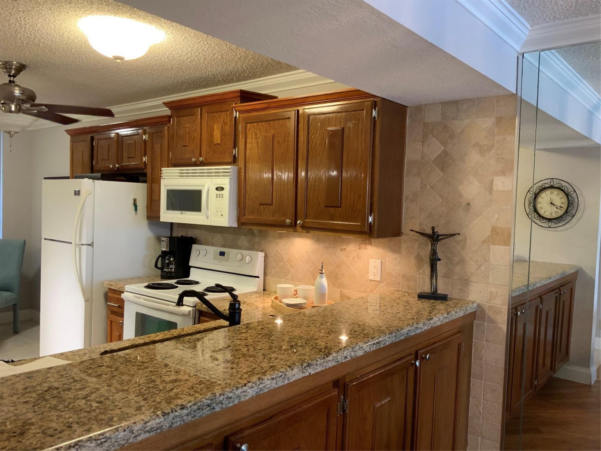 6022 Coral Lake Drive, Unit 210, Margate, FL 33063 Photo