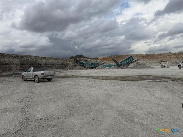 3308 McLennan Crossing Rd , Woodway, TX 76712