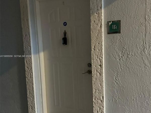 8600 SW 212th St , Unit 105, Cutler Bay, FL 33189
