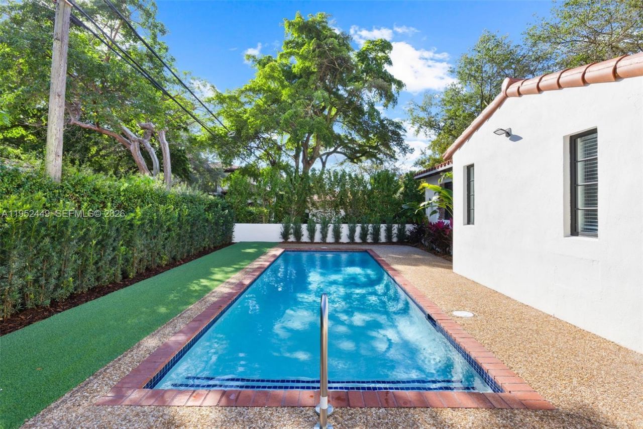 3519 Toledo St, Coral Gables, FL 33134 Photo