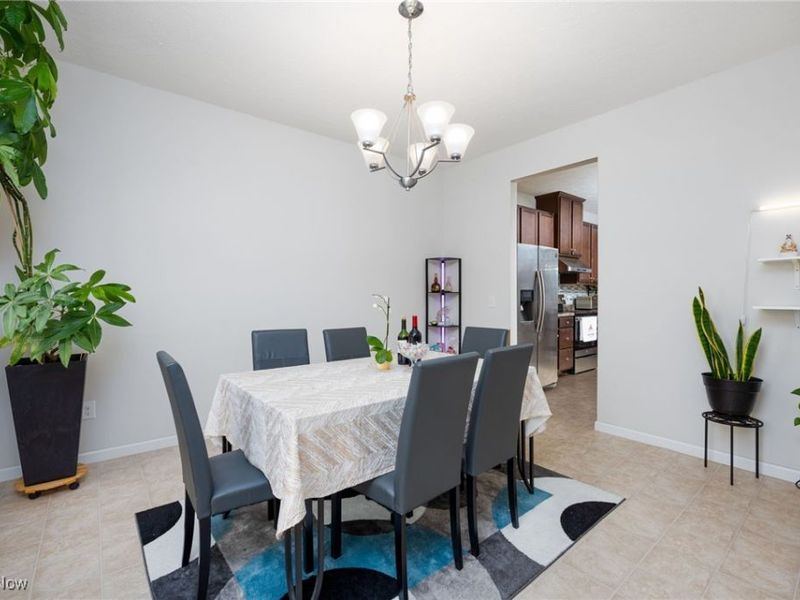 38488 Briar Lakes Drive, Avon, OH 44011 Photo 12