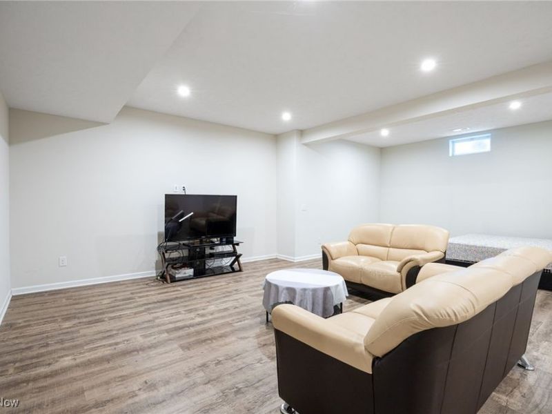 38488 Briar Lakes Drive, Avon, OH 44011 Photo 29