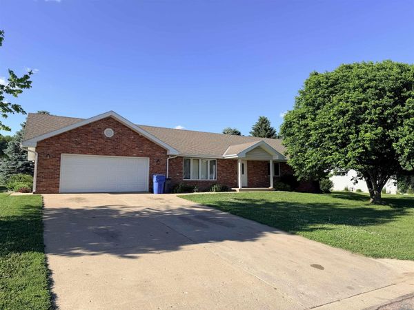 514 Anderson St., Alcester, SD 57001