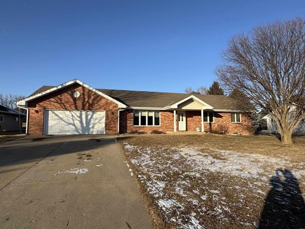 514 Anderson St., Alcester, SD 57001