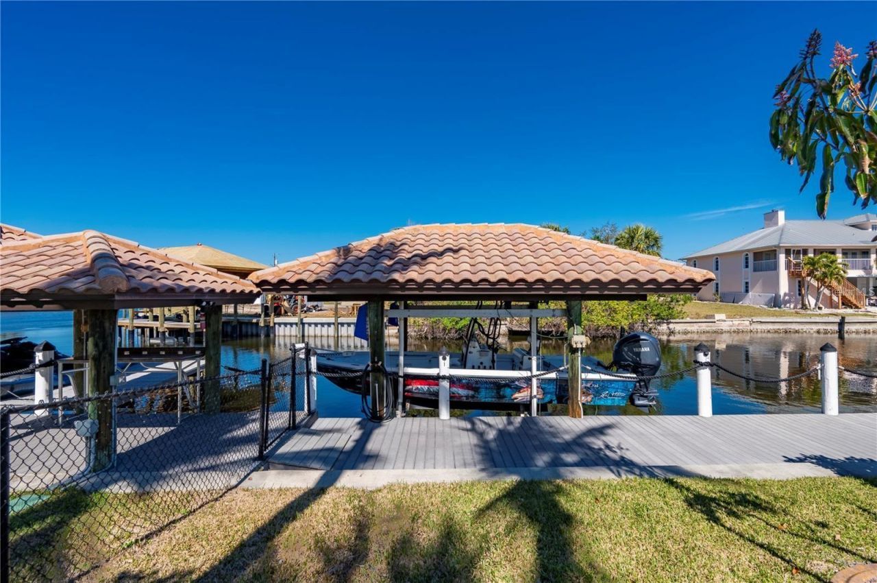 24258 Treasure Island Boulevard, Punta Gorda, FL 33955 Photo