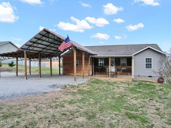 1063 Mt Carmel Rd, Decatur, TN 37322