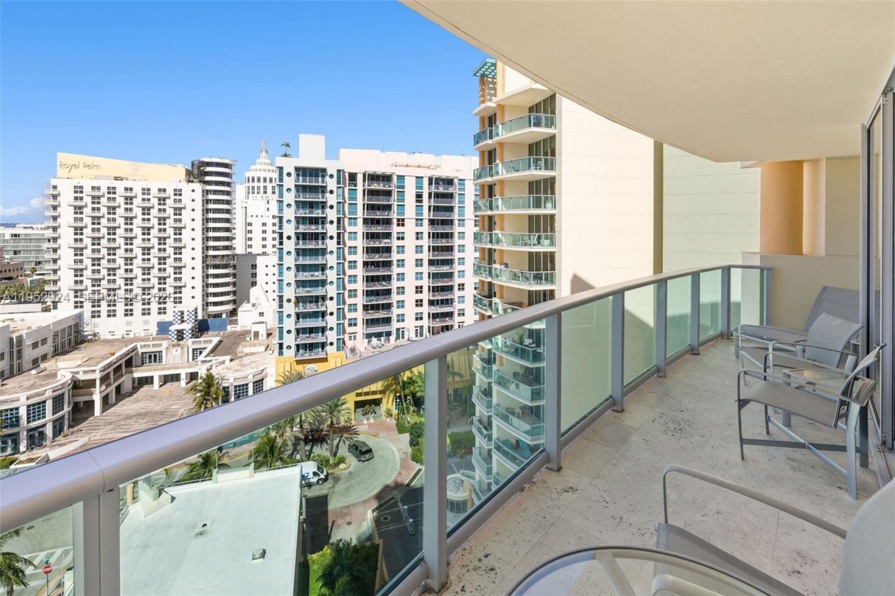 1455 Ocean Dr, Unit 1401, Miami Beach, FL 33139 Photo