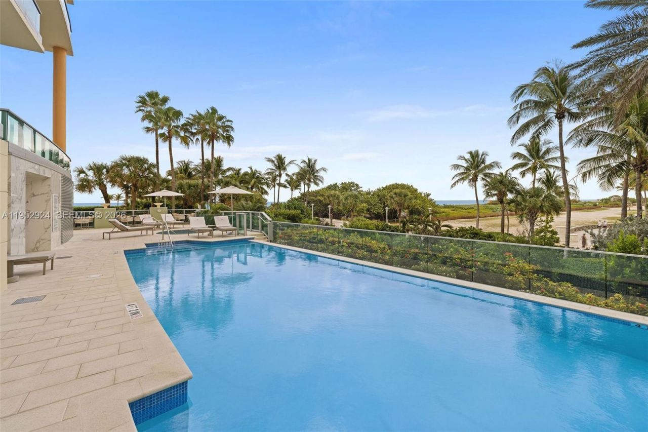 1455 Ocean Dr, Unit 1401, Miami Beach, FL 33139 Photo