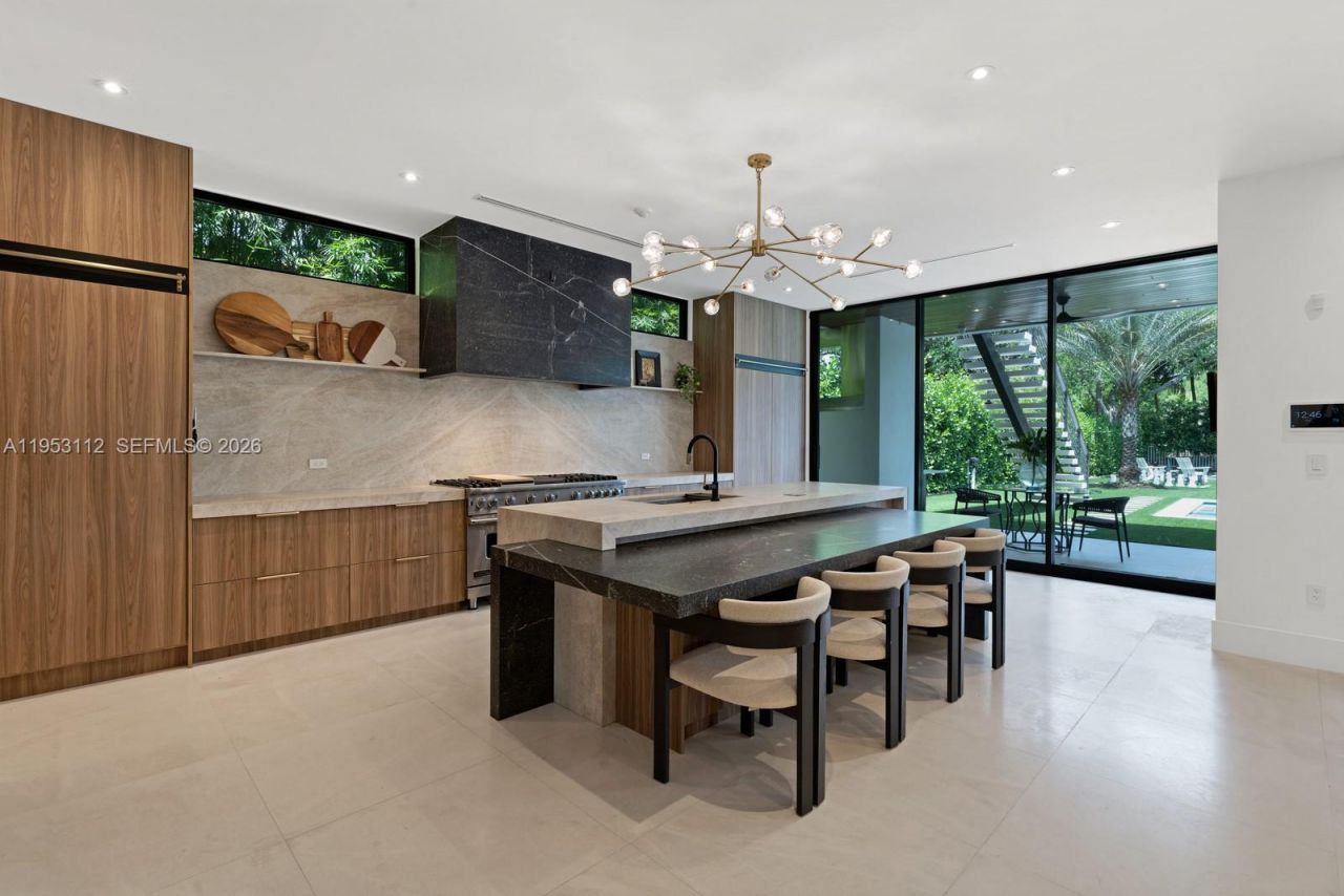 6031 SW 88th St, South Miami, FL 33156 Photo