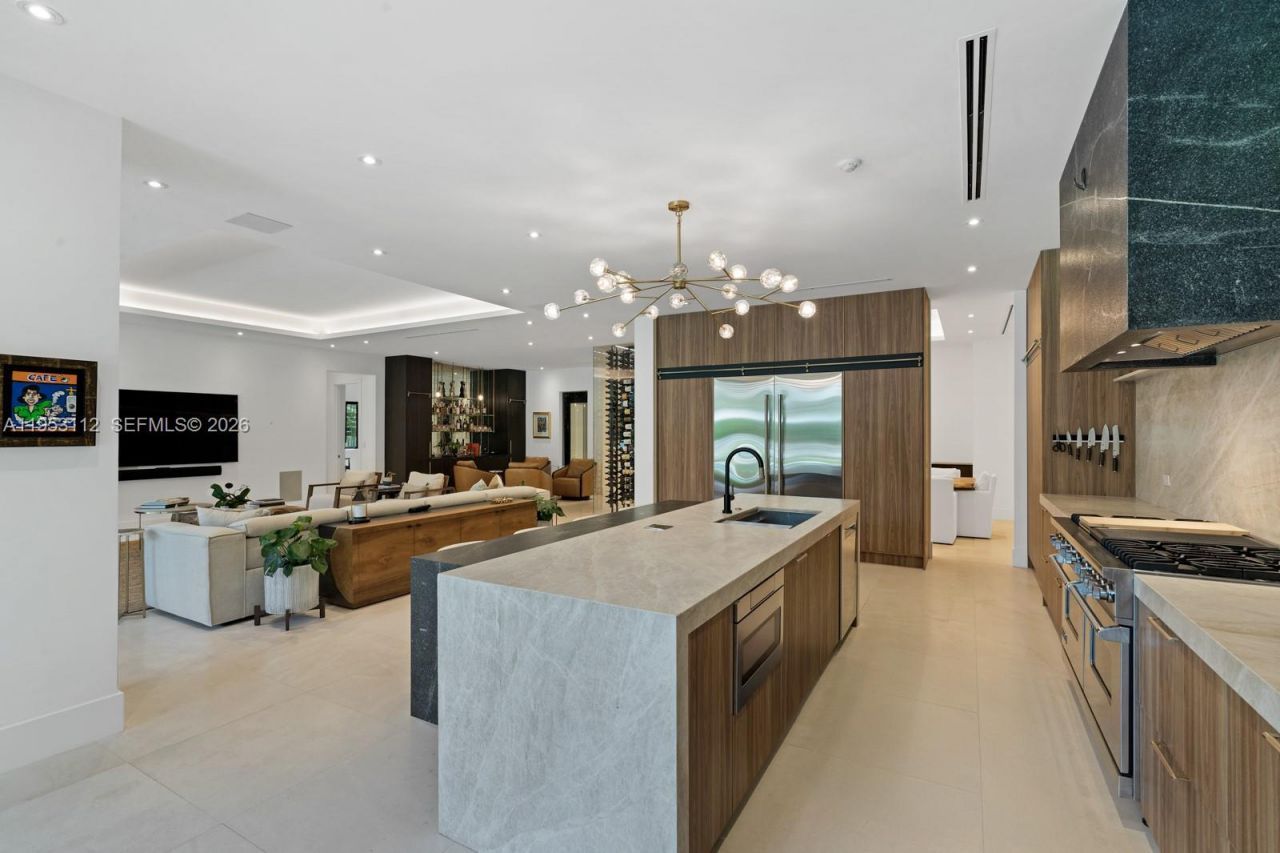 6031 SW 88th St, South Miami, FL 33156 Photo