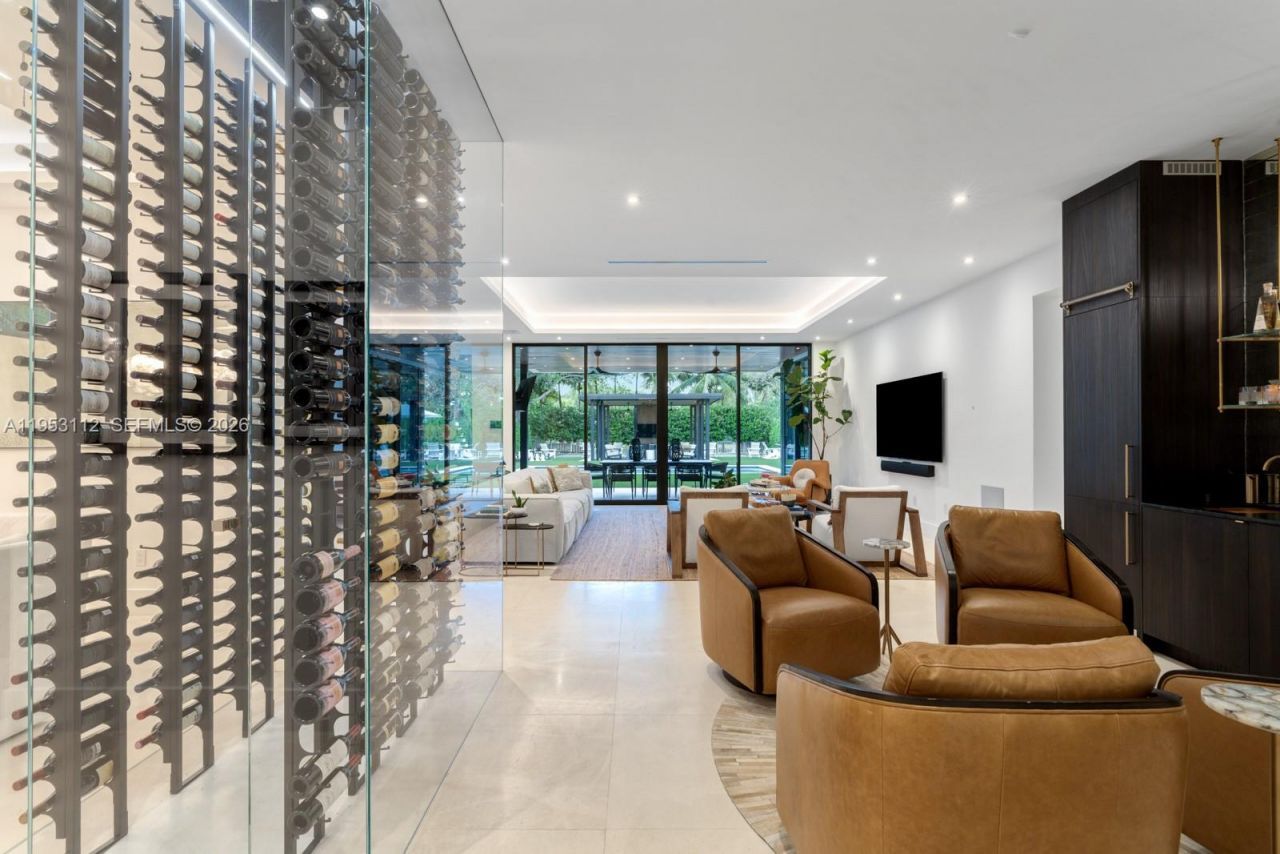 6031 SW 88th St, South Miami, FL 33156 Photo