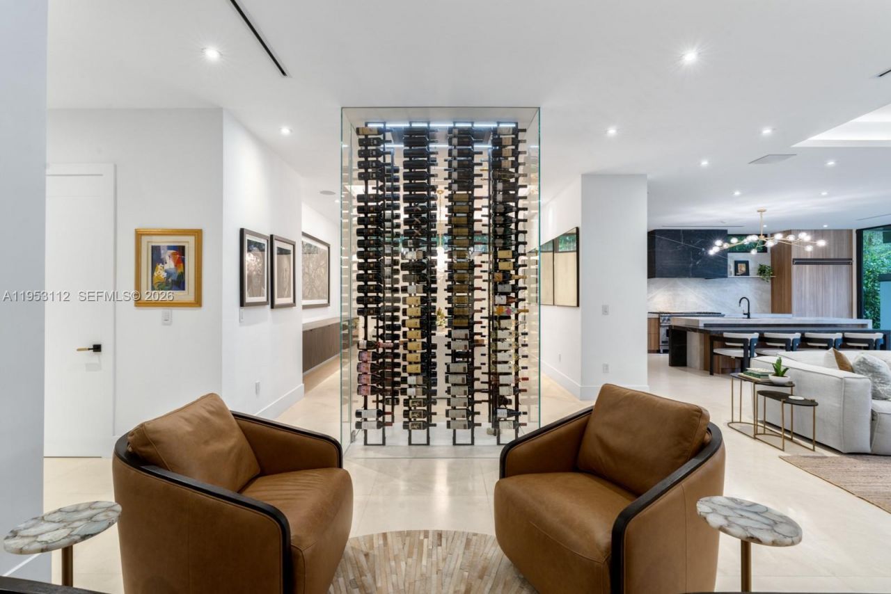 6031 SW 88th St, South Miami, FL 33156 Photo