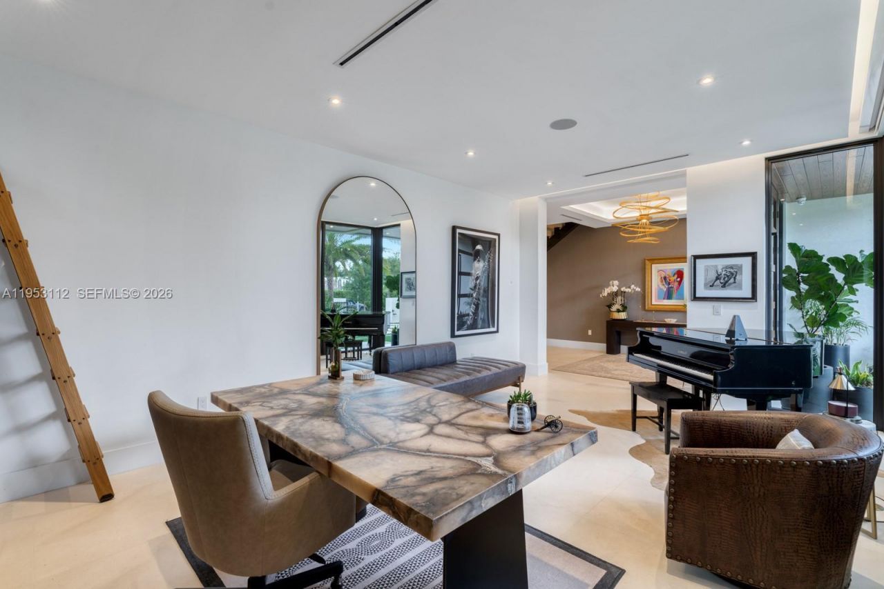 6031 SW 88th St, South Miami, FL 33156 Photo