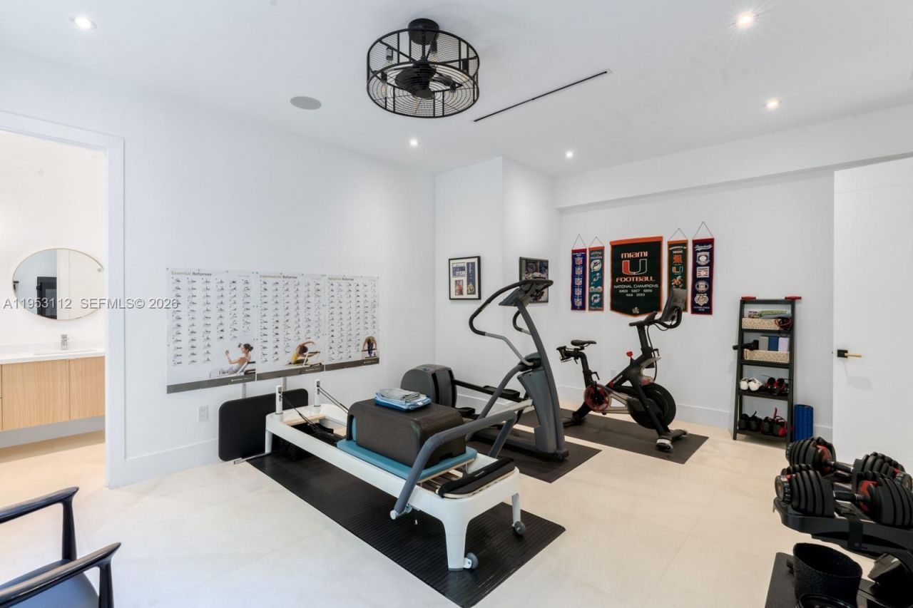 6031 SW 88th St, South Miami, FL 33156 Photo