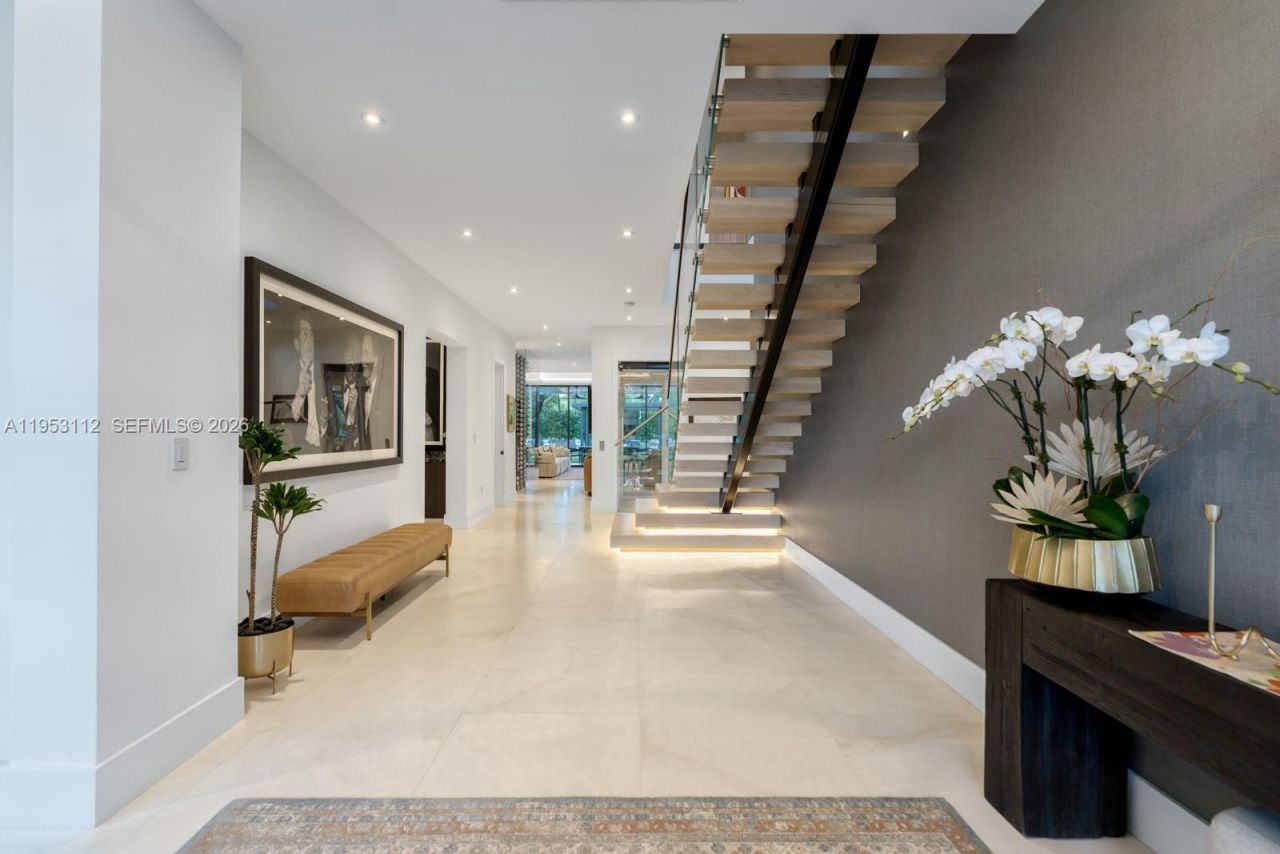 6031 SW 88th St, South Miami, FL 33156 Photo