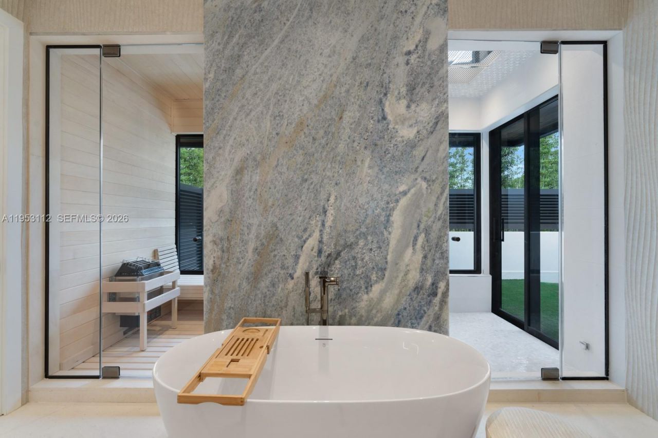 6031 SW 88th St, South Miami, FL 33156 Photo