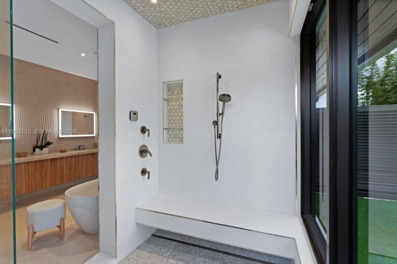 6031 SW 88th St, South Miami, FL 33156 Photo