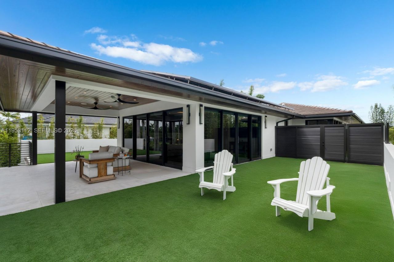 6031 SW 88th St, South Miami, FL 33156 Photo