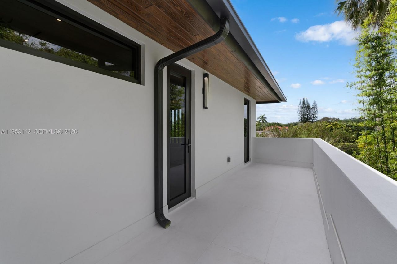 6031 SW 88th St, South Miami, FL 33156 Photo