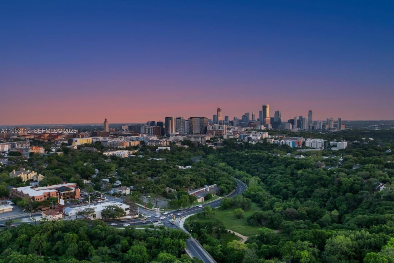 6031 SW 88th St, South Miami, FL 33156 Photo