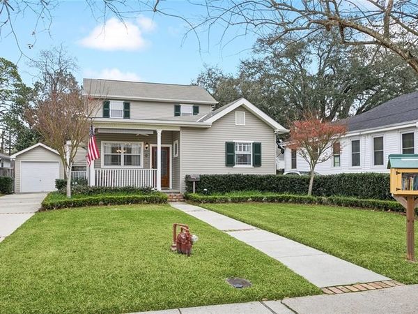 411 CLAIBORNE Court, Jefferson, LA 70121