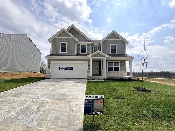 107 Evergreen Way, Brookville, OH 45309