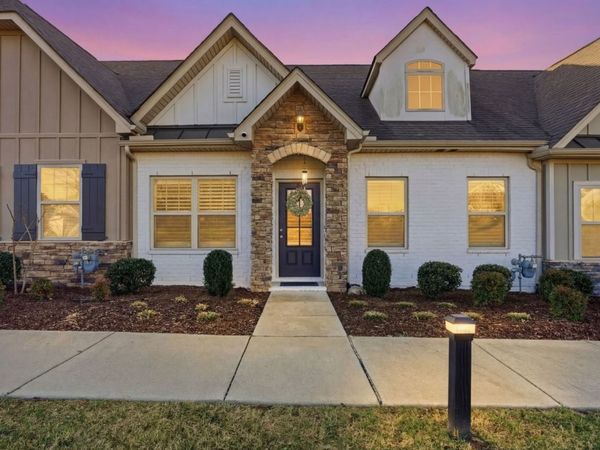 330 Madeira Pl, Gallatin, TN 37066