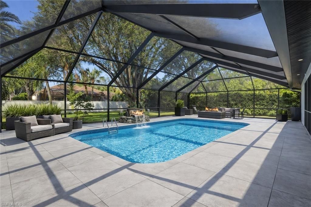 7395 Stonegate Dr, Naples, FL 34109 Photo