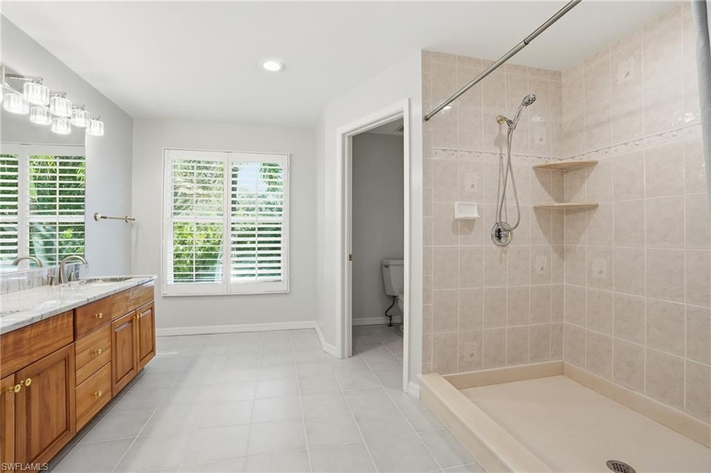 7395 Stonegate Dr, Naples, FL 34109 Photo