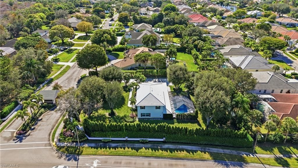 7395 Stonegate Dr, Naples, FL 34109 Photo