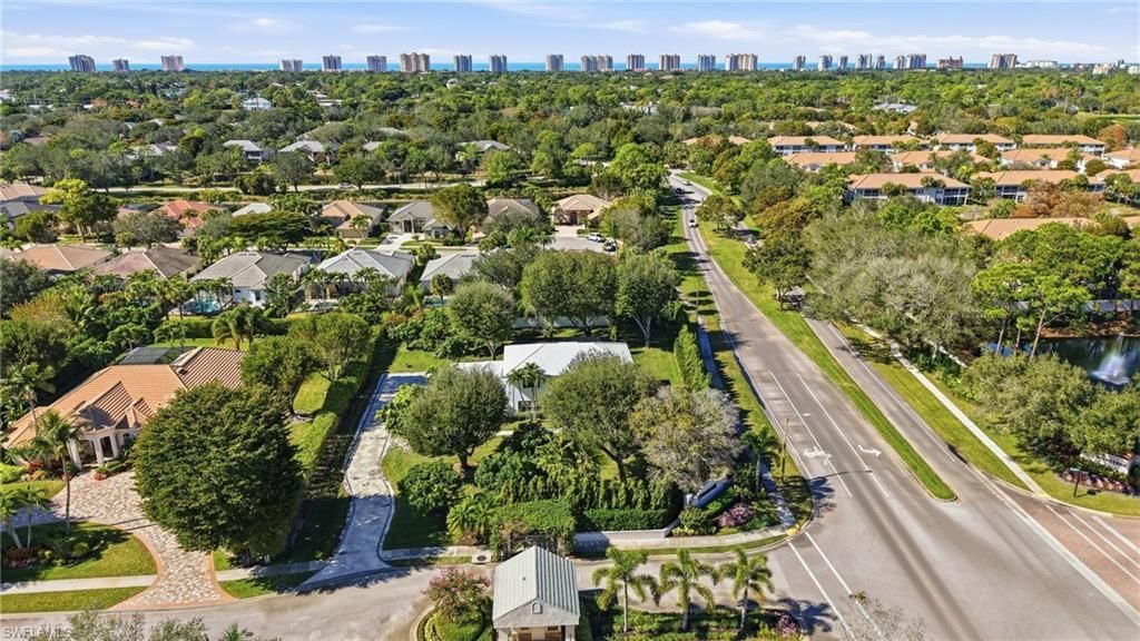 7395 Stonegate Dr, Naples, FL 34109 Photo