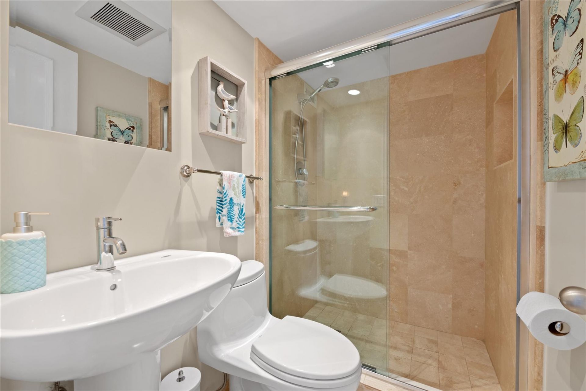 4300 N Ocean Boulevard, Unit 15E, Fort Lauderdale, FL 33308 Photo