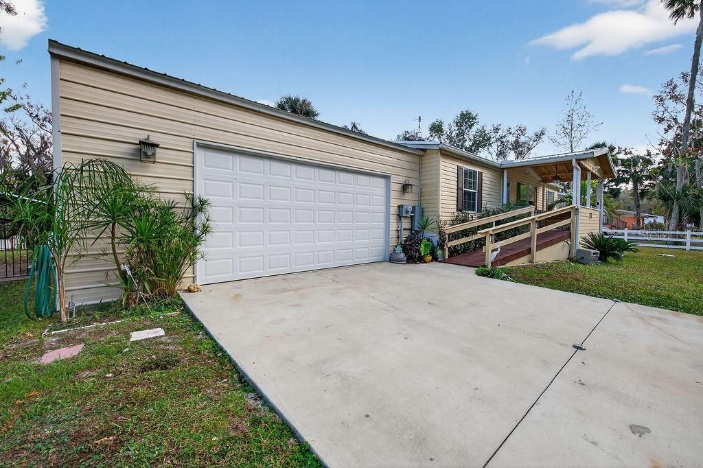 56320 Cherry Tree Road, Astor, FL 32102 Photo