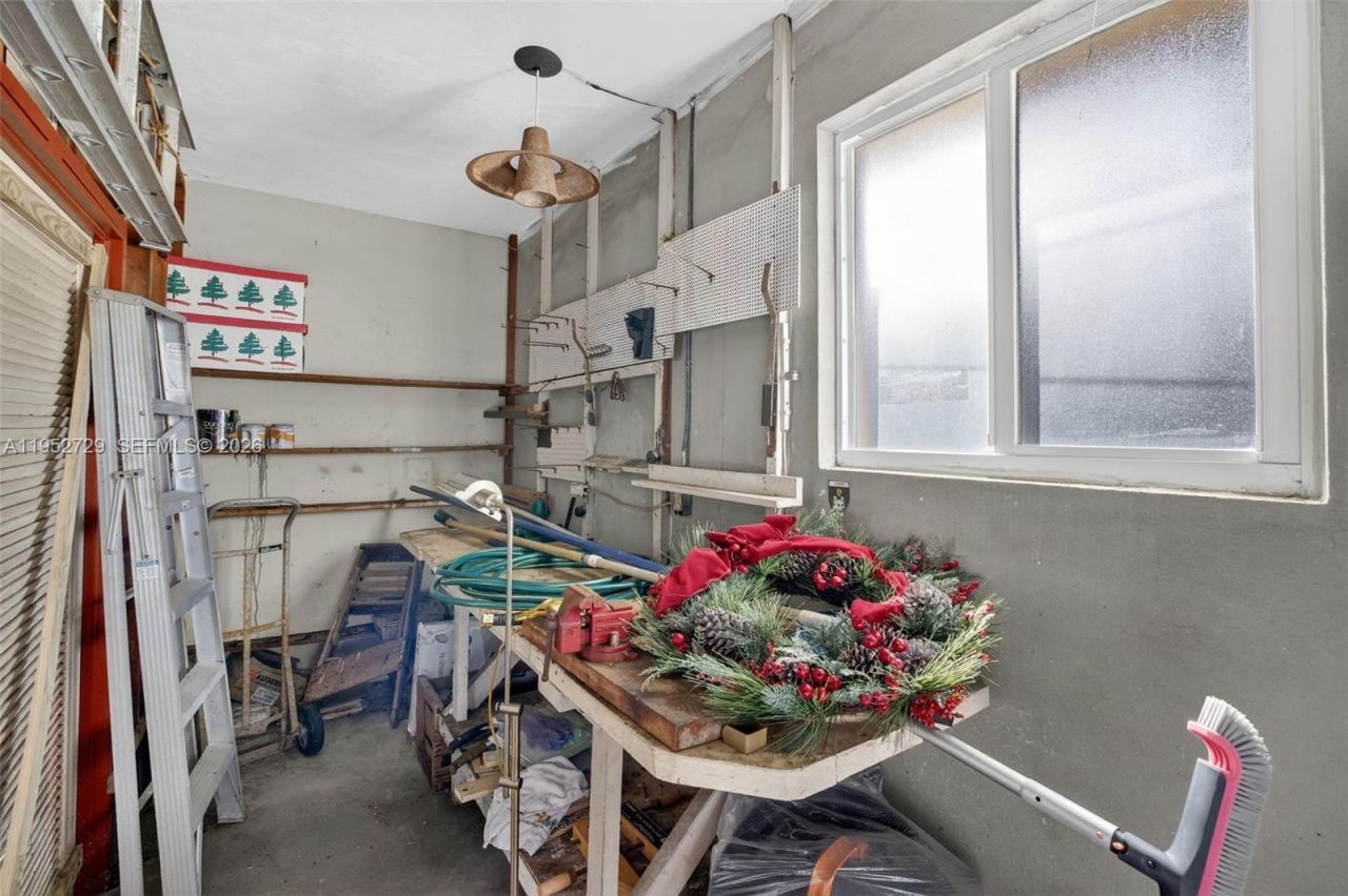 1004 Orange Isle, Fort Lauderdale, FL 33315 Photo