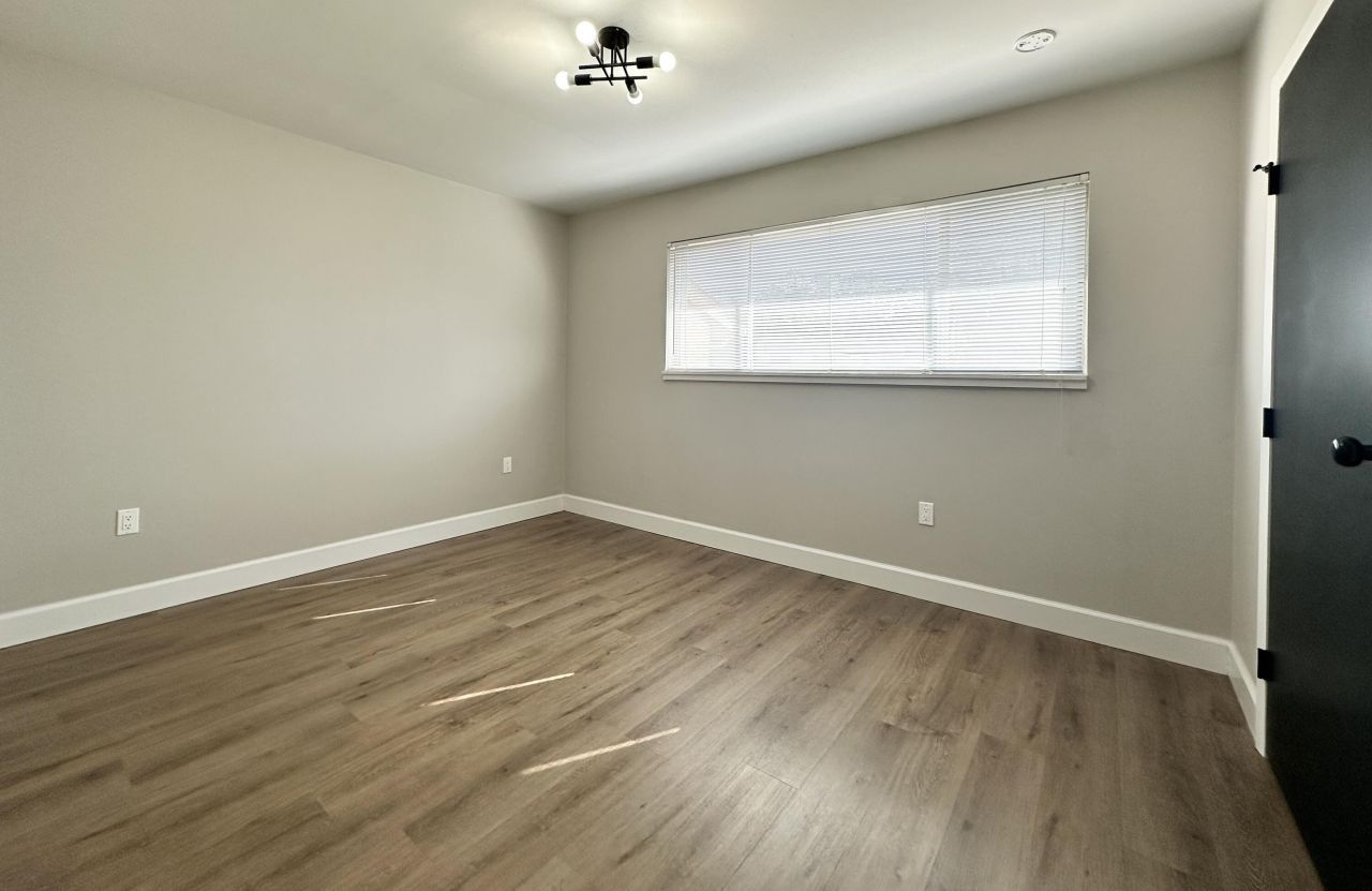 2336 Northview Drive Photo 9