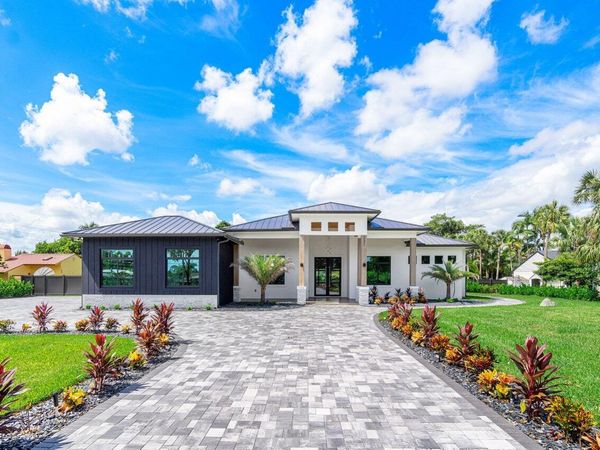 221 Milestone Way, West Palm Beach, FL 33415