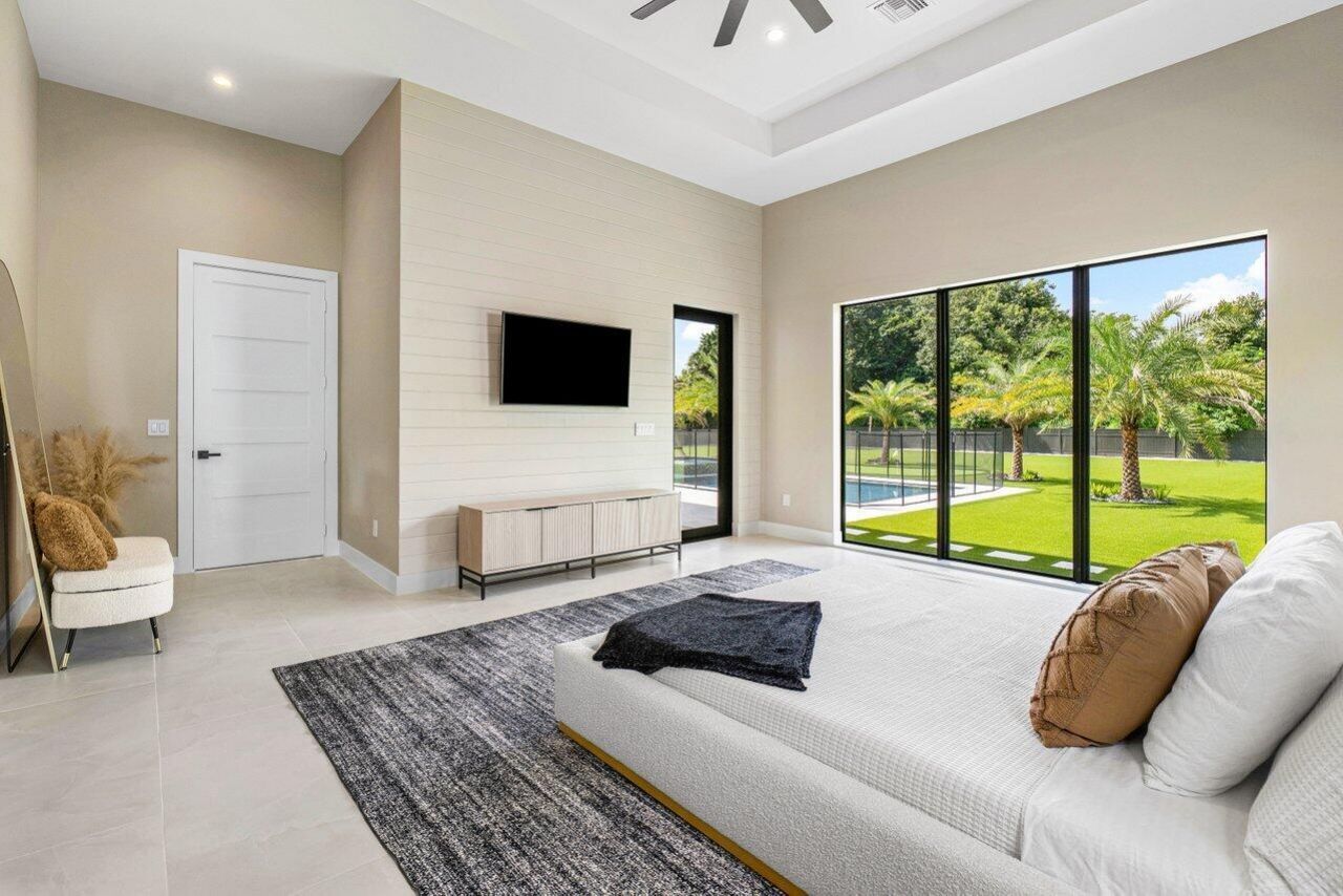 221 Milestone Way, West Palm Beach, FL 33415 Photo