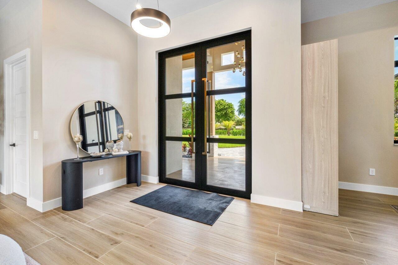 221 Milestone Way, West Palm Beach, FL 33415 Photo