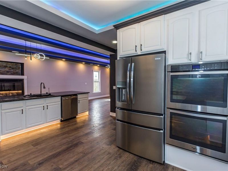 817 Raymond Street, Akron, OH 44307 Photo 20