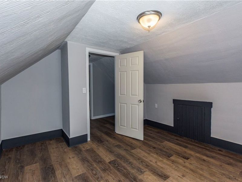 817 Raymond Street, Akron, OH 44307 Photo 36