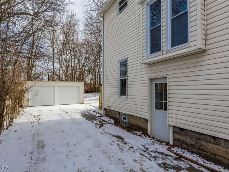 817 Raymond Street, Akron, OH 44307 Photo 40