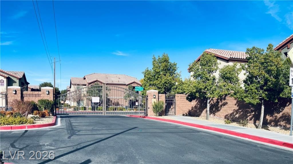 8324 W Charleston Boulevard, Unit 1055, Las Vegas, NV 89117 Main Photo